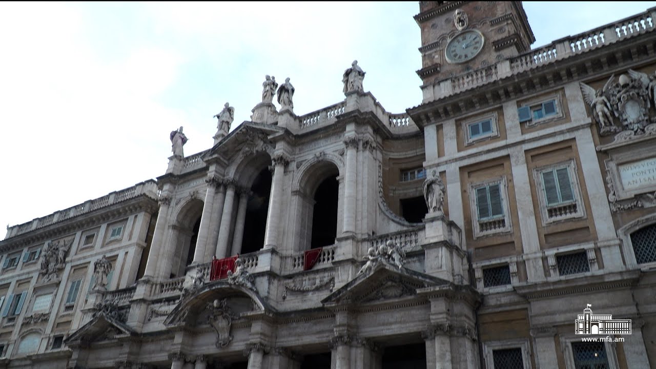 Թալինի Սուրբծննդյան պատարագը խոչընդոտել են՝ քաղաքապետի և կարգալույծ քահանայի միջոցով